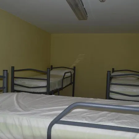 Hostel De